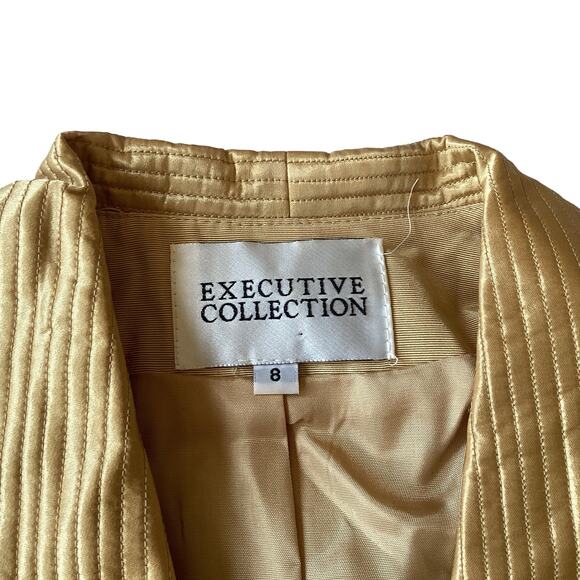 Executive Collection Gold Blazer - Picture 4 of 8